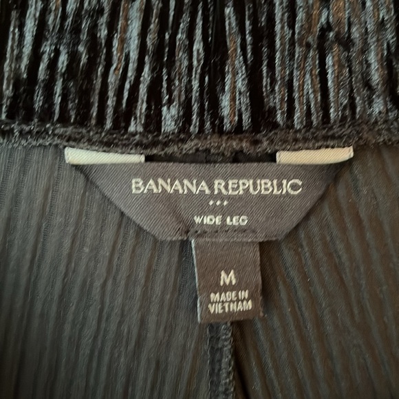 Banana Republic Wide Ribbed Crinkle Velvet Pants - Picture 5 of 7